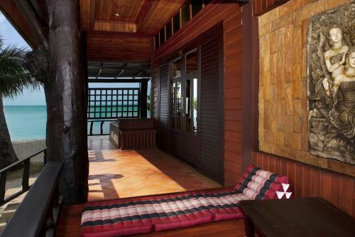 Dewshore Resort