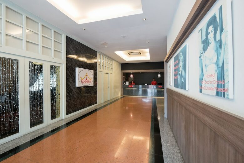 Apartamentos The Euro Grande Hotel