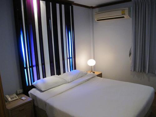 Suriwongse Hotel