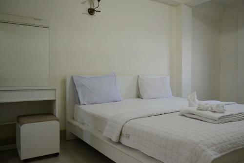 Hostal President Apartment