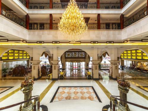 New West Street International Hotel