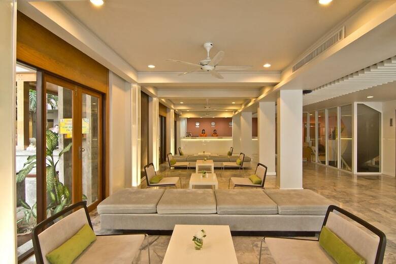 Sunshine Hotel And Residences