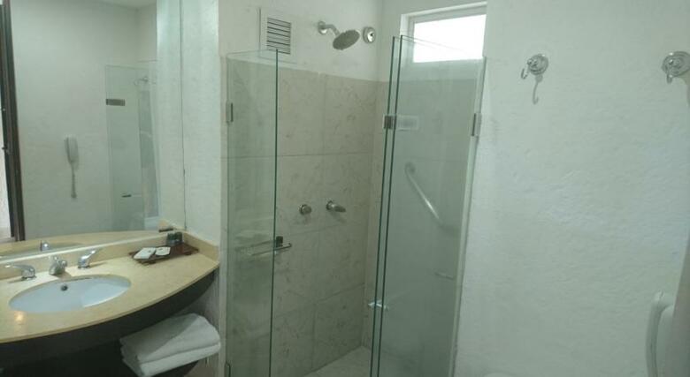 Hotel Tamac� Beach Resort
