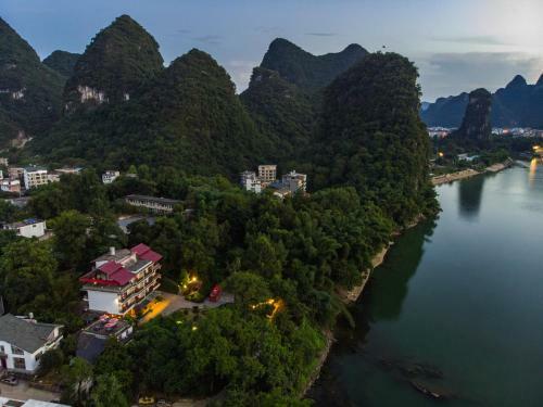 Hostal Yangshuo River Lodge Hotel