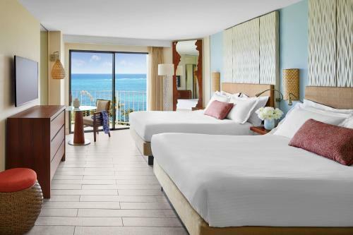 Hotel Coral Towers Atlantis Autograph Collection