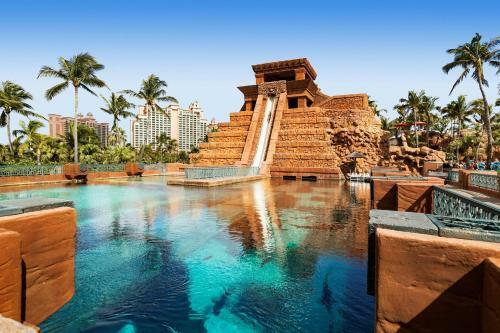 Hotel Coral Towers Atlantis Autograph Collection