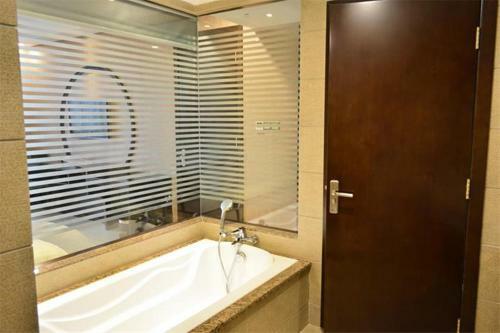 Aimoer Hotel