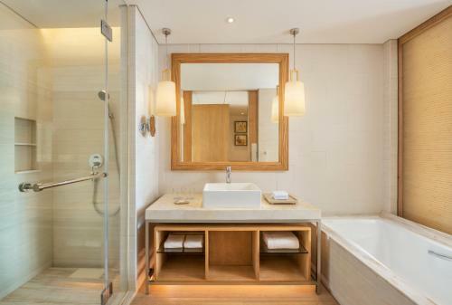 Hotel Sheraton Sanya Haitang Bay Resort