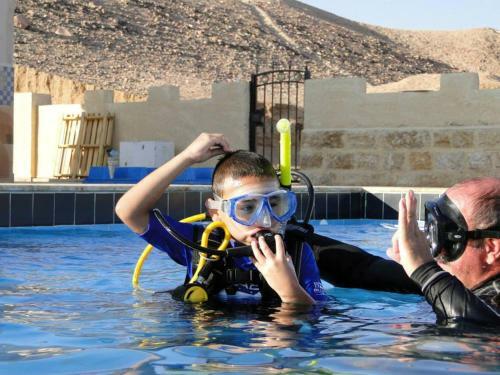 Hotel Arab Divers