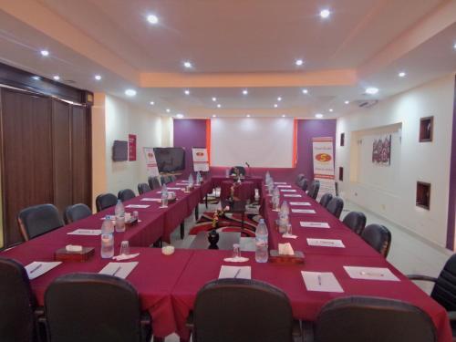 Sedrh Hotel