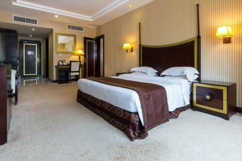 Tourist Hotel