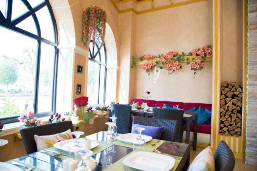 Al Gosaibi Hotel