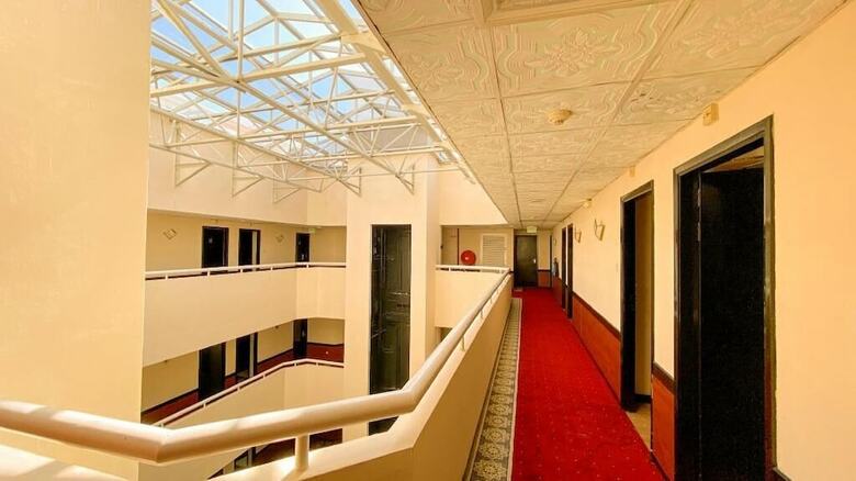 New Penninsula Hotel