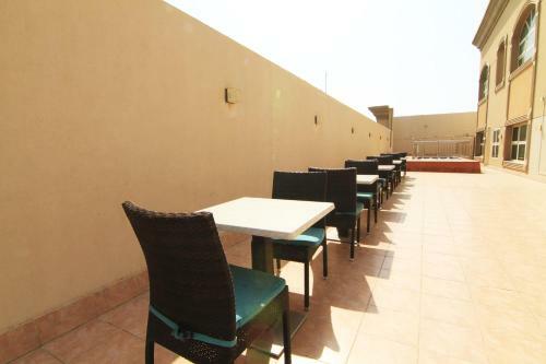 Al Rabitah Al Fondoqeiah Apartments