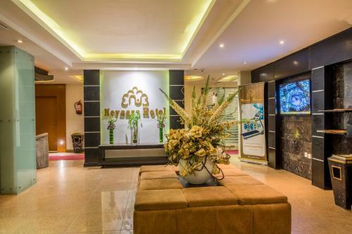 Niara Hotel Apartment Takhasosi