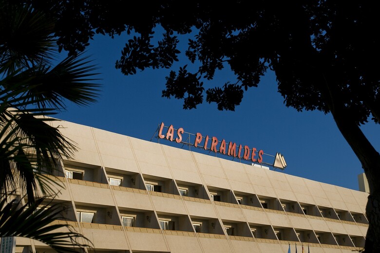 Apartamentos Las Piramides