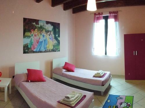 Hostal Arena Holidays Verona