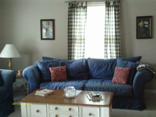 The Cottage At The Corner House B&B