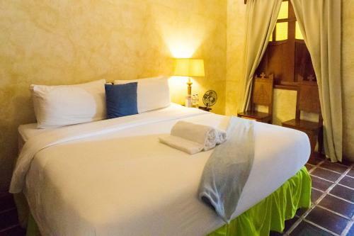 Hotel El Carmen Suites
