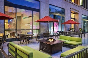 Hotel Aloft Detroit At The David Whitney
