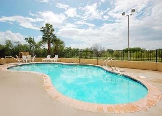 Hotel Comfort Inn