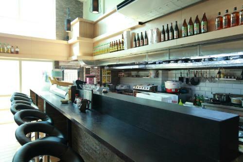 Super Hotel Yangon