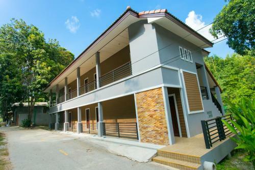 Hotel Forra Hill Resort