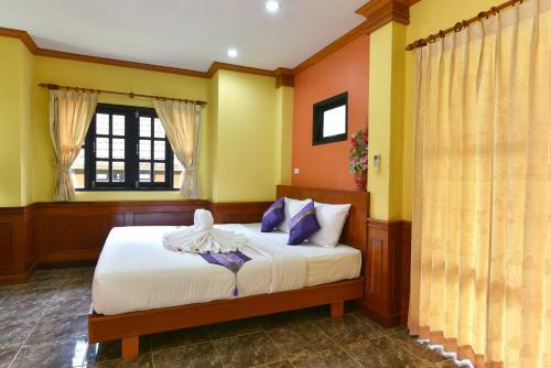 Hotel Forra Hill Resort