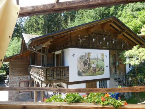Hostal Pension Holzerstube