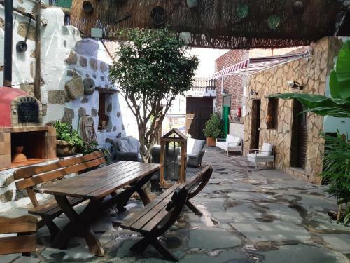 Hostal Casa Rural La Piedra Viva-grupos