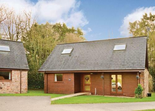 Langmere Lakes Lodges