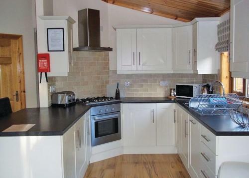 Jaybelle Grange Lodges