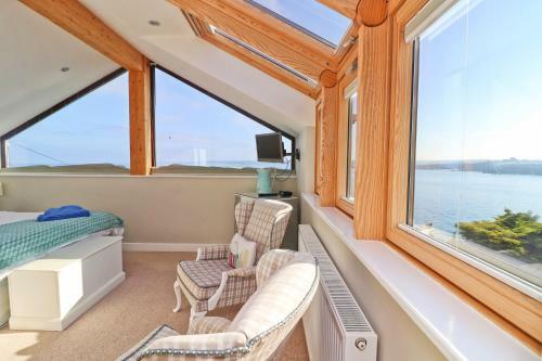 Sea View House