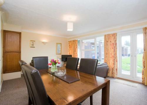 Broadland Holiday Village