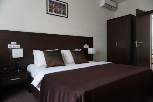 Mister Zhulebin Hotel