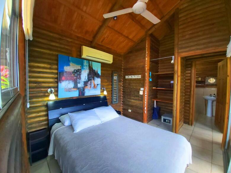 Villa Horizon Hotel & Yoga Center