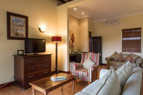 Hostal Sak 'n Pak Luxury Guest House