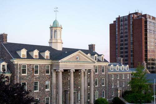 Albergue University Of King's College