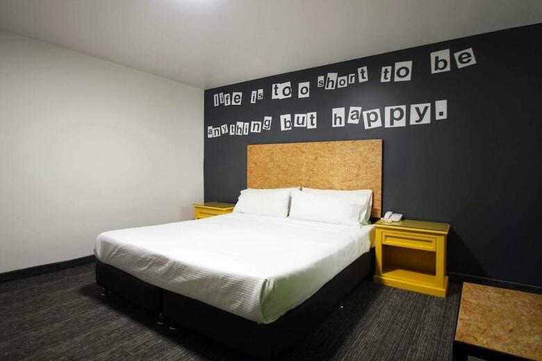 B My Hotel