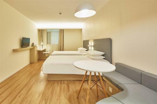 Hotel Hanting Express Yuyao North Xinjian Road