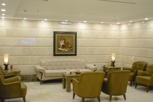 Hotel Platinum The First