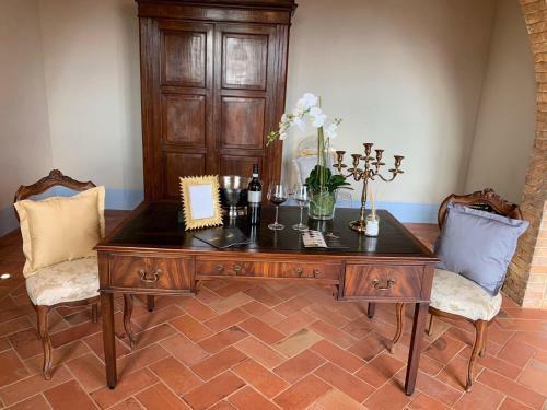 Hotel Cordella In Montalcino Wine Resort