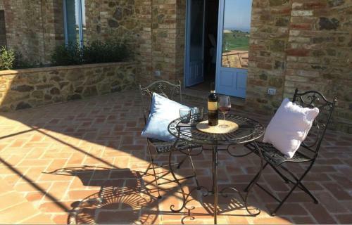 Hotel Cordella In Montalcino Wine Resort