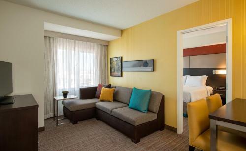 Hotel Residence Inn By Marriott Calgary South