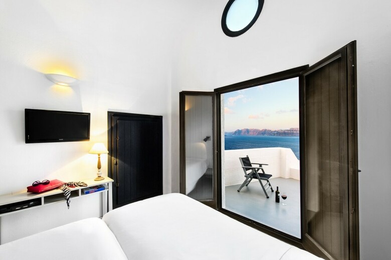 Ambassador Aegean Luxury Hotel And Suites