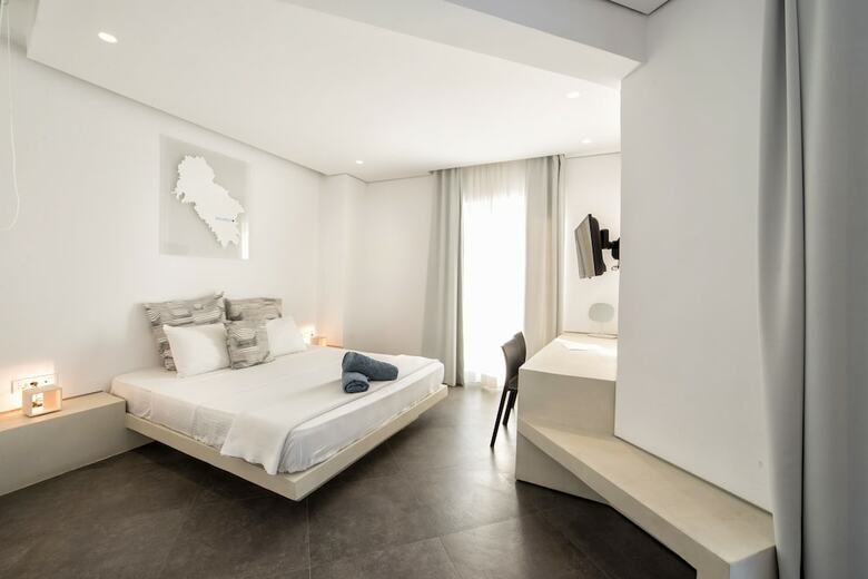 Hotel Relux Ios
