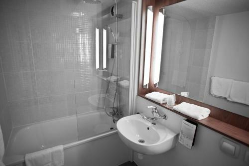 Hotel Campanile Vichy - Bellerive Sur Allier