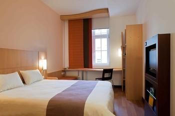 Hotel Ibis Karlsruhe Hauptbahnhof