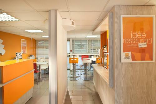 Hotel Premi�re Classe Versailles - St Cyr L'ecole