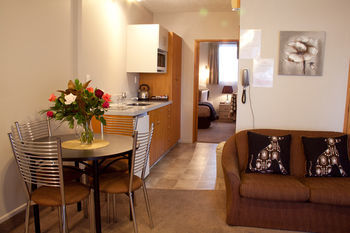 Strathern Motor Lodge